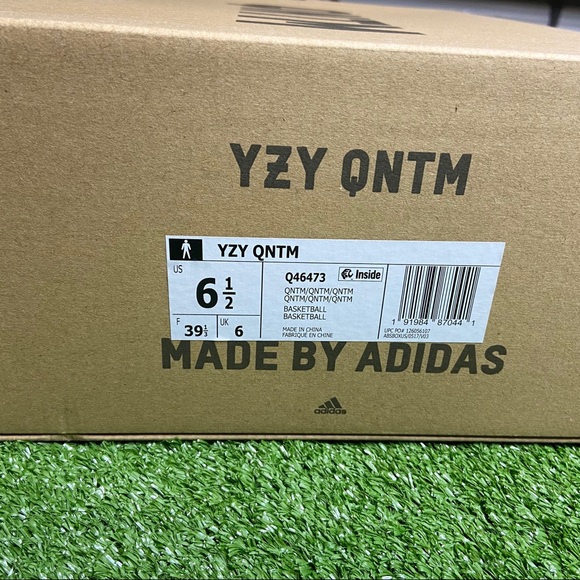 Adidas Yeezy Quantum - Picture 5 of 5